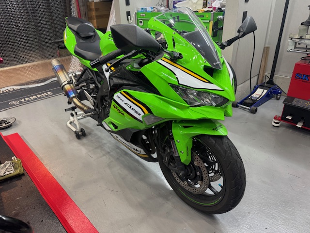 KAWASAKI ZX-4RR