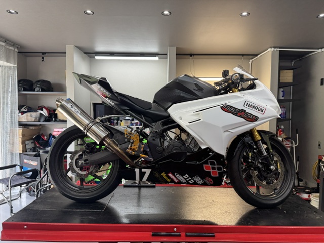 鈴鹿サンデーロードレース　CBR250RR DREAM Cup グランドチャンピオンシップ